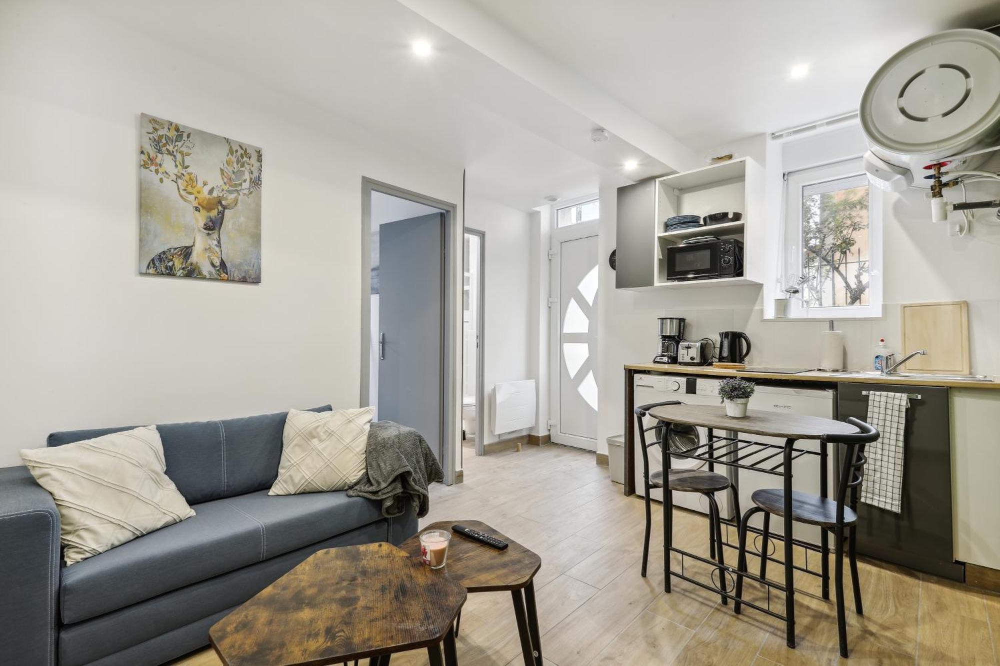 Chic Cosy Apart With Parking Jouarre Exterior foto